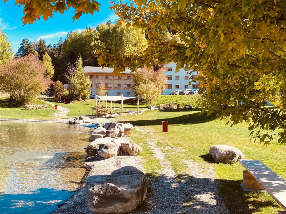 Pradas Resort Brigels Breíl Exteriör bild